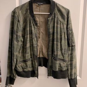 Light weight camo jacket